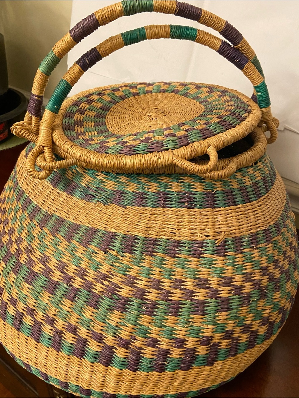 African Market tote /extra large with lid